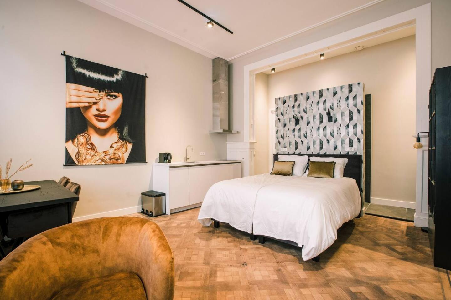 City Center Located City Villa Tilburg Alexander Luaran gambar